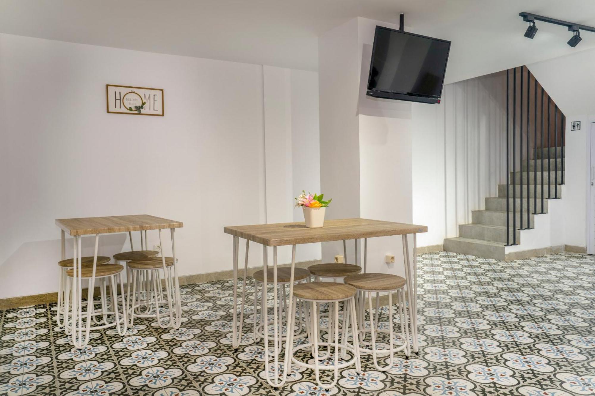 Hotel Oyo 2627 Ratamya Co-living 3*